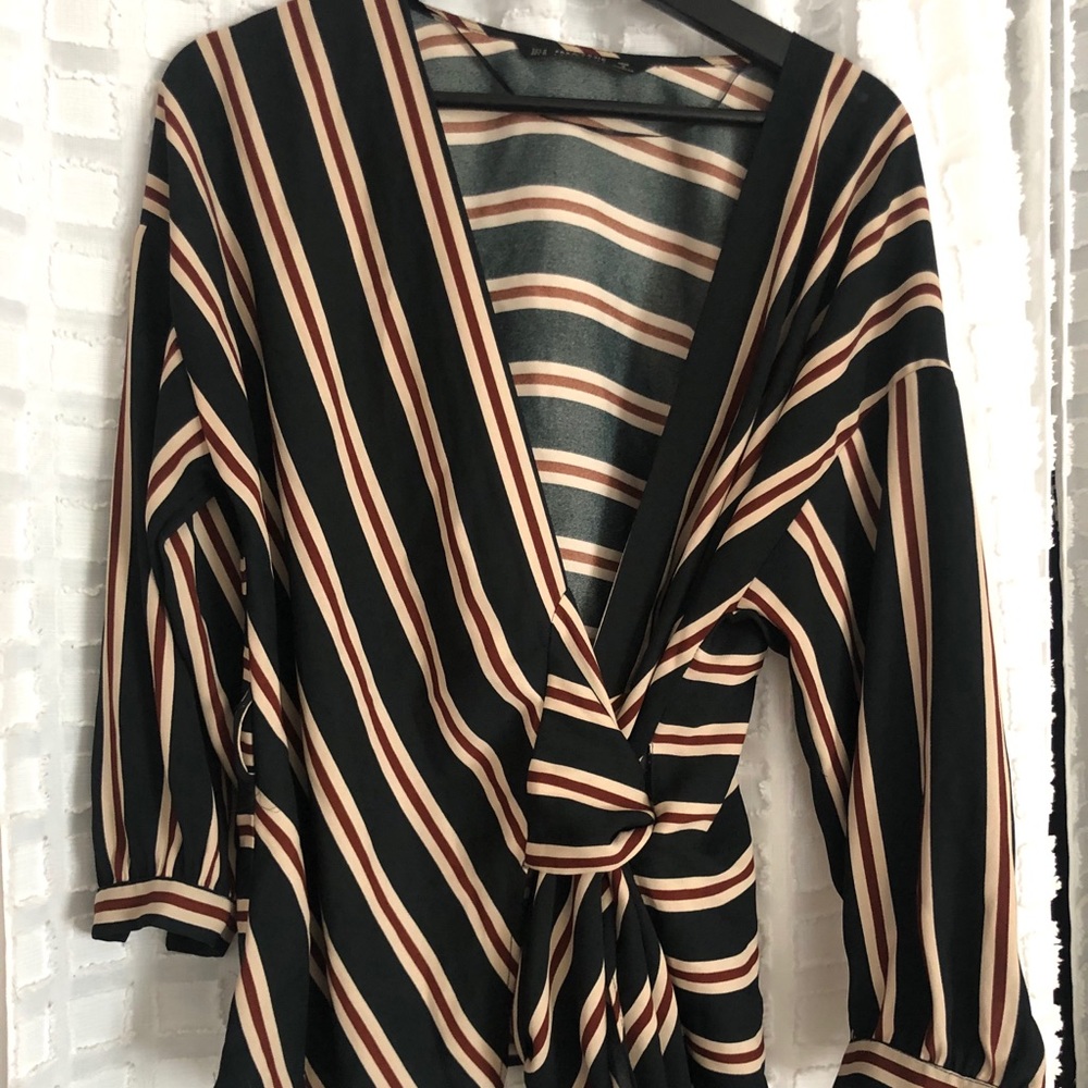 Basic blouse - Picture 1 of 4